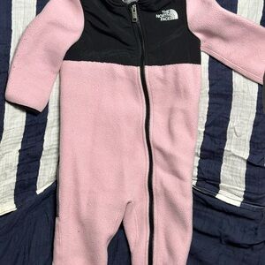 The North Face Kids Pink and Black Footie